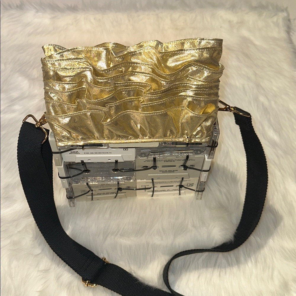 Handmade Gold Ruffle Accent Crossbody Cassette Bag - Picture 7 of 9